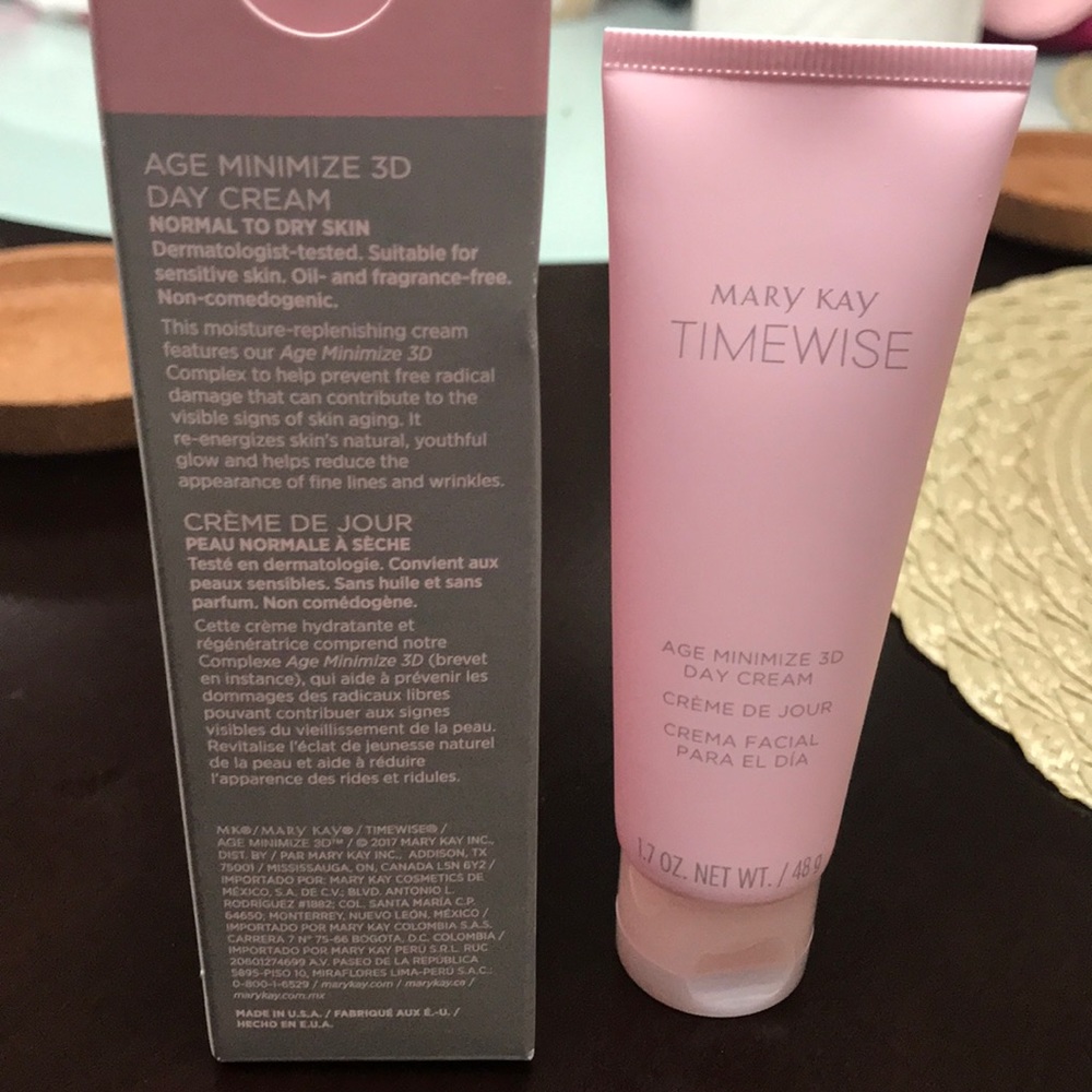 Mary kay age minimize 3D day cream
